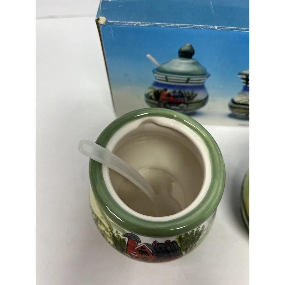 YOUNG'S HEARTFELT KITCHEN‎ CREATIONS SUGAR BOWL & CREAMER SET COWS & DAIRY FARM
